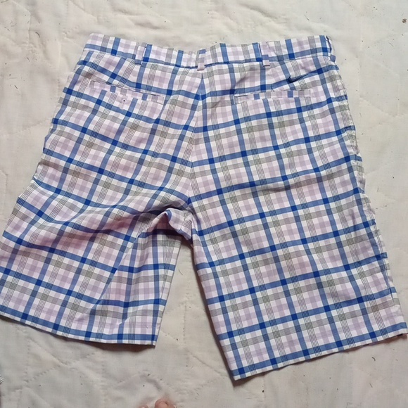 Nike Golf Short - Picture 2 of 3